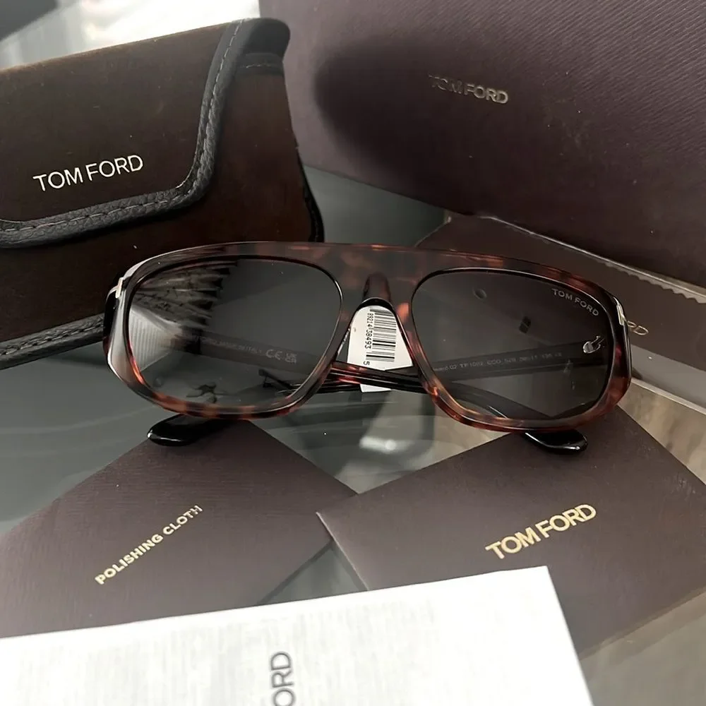 TOM FORD Rectangular Frame Sunglasses in Havana, NWT